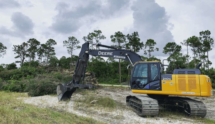 Land-Clearing-Services Pro-Tree-Trimming-Removal-Team-of-Boynton Beach